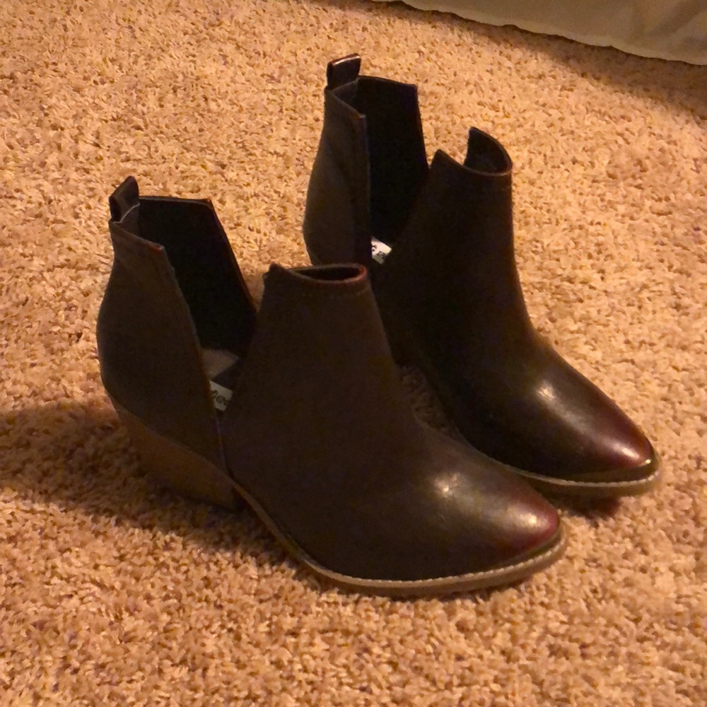 Brand new ‘Not Rated’ booties